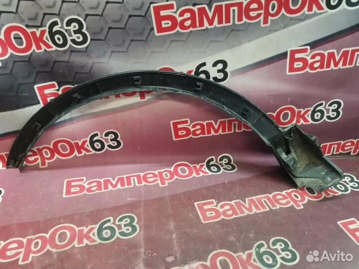 Накладка на крыло переднее правое Toyota Rav4 2015