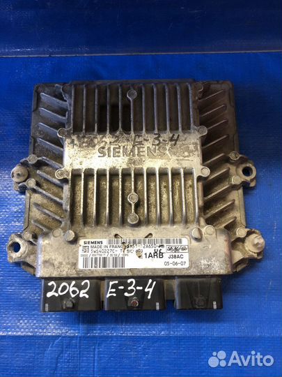 Б/У Б/У Блок управления двигателем Ford Focus II