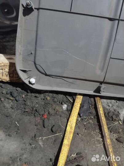 Обшивка крышки багажника Chery tiggo (t11)