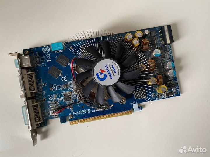 Видеокарта GeForce 7950 GT