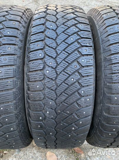 Continental ContiIceContact 4x4 235/65 R17 108T
