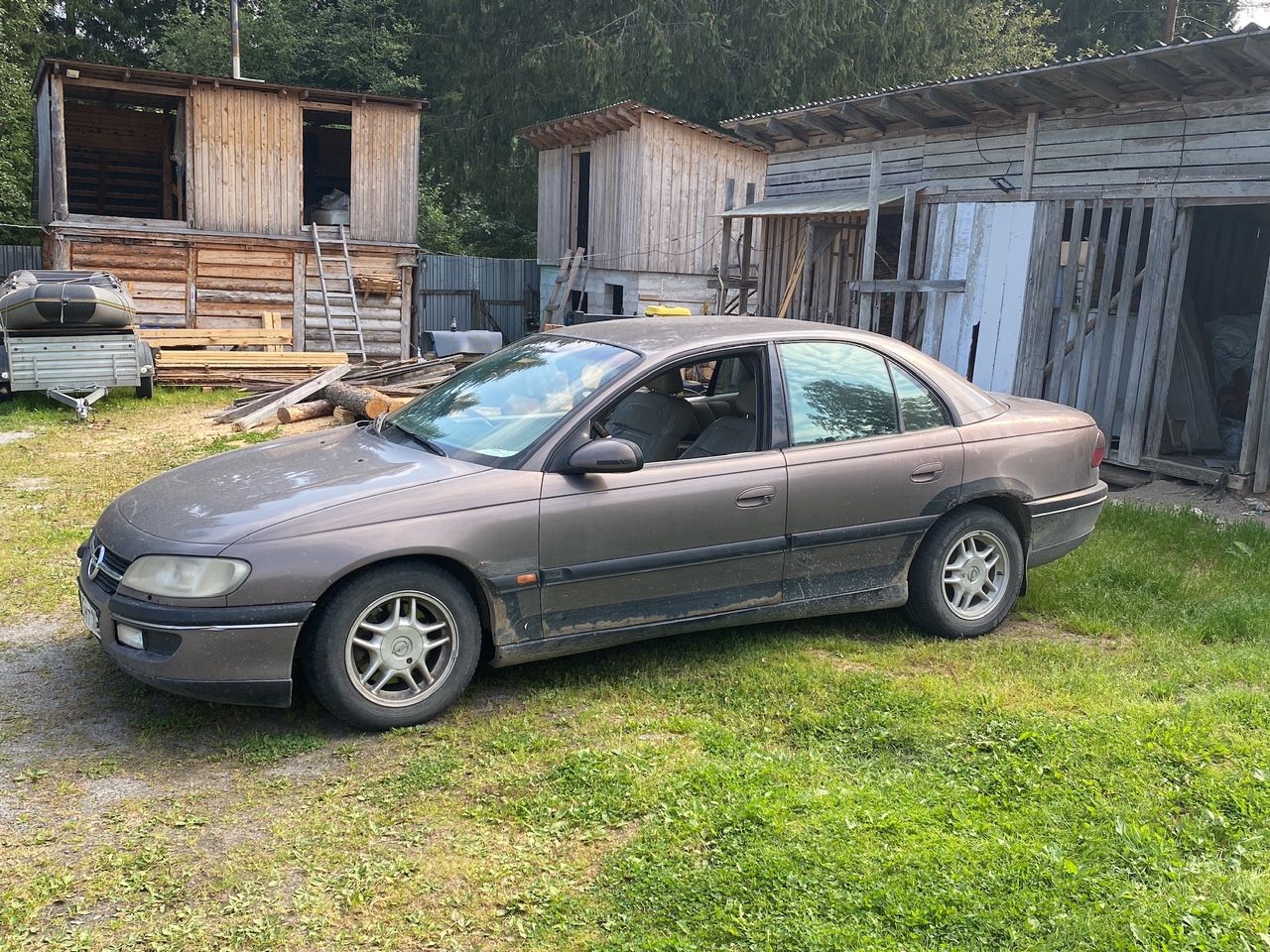Opel Omega: фото владельца
