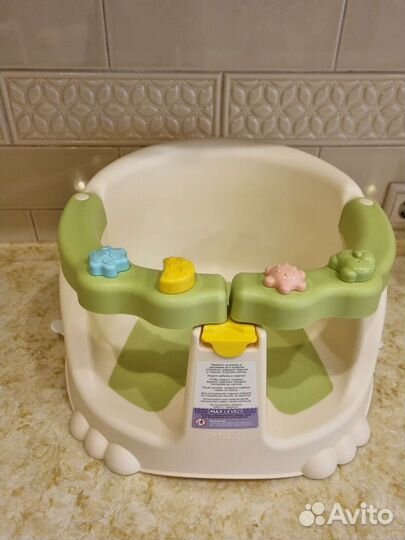 Стульчик для купания в ванной
