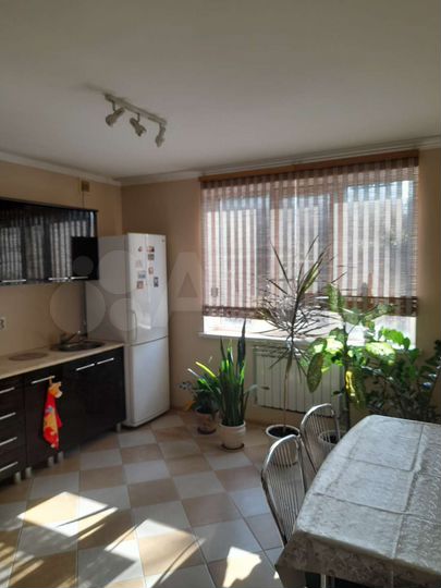 Дом 186 м² на участке 4 сот.