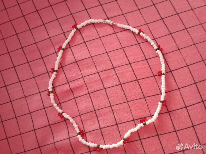 Колье из бисера(вишенки)