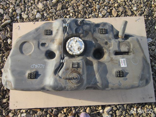 хонда аккорд 6 бак. теплозащита бака honda accord 8 2008 алюминий. 00 бак. бак топливный honda cr. хонда аккорд 2001 топливный бак.