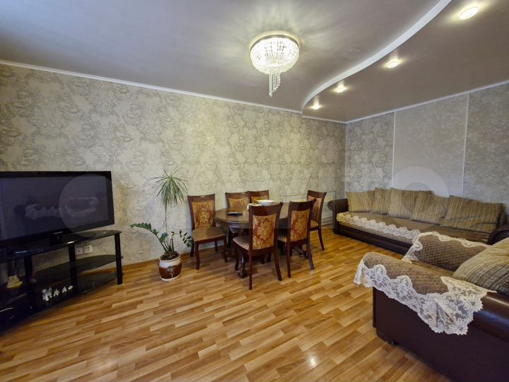 4-к. квартира, 71,6 м², 3/10 эт.