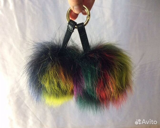 Оригинальный брелок с помпонами, натуральный мех
