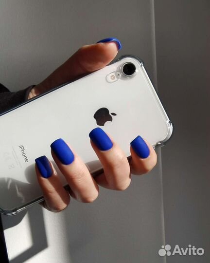 Маникюр с покрытием гель-лаком