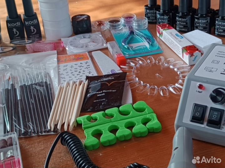 Новый набор для маникюра