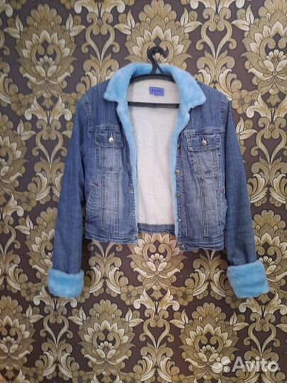 Джинсовая куртка женская