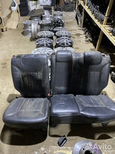 Мерседес ML W164 сиденье заднее