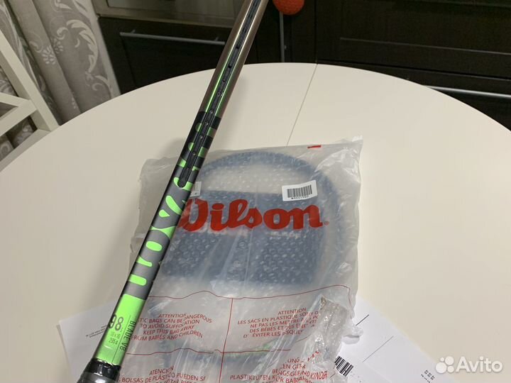 В наличии Теннисная ракетка Wilson Blade 98 V8