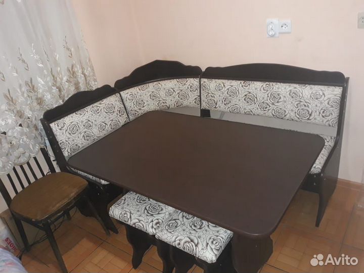 Кухонный уголок