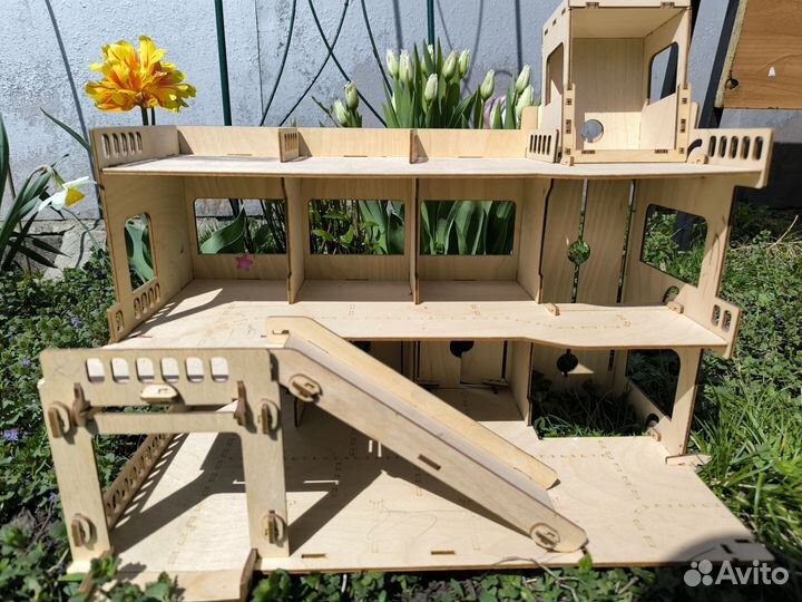 Парковка/гараж для машинок