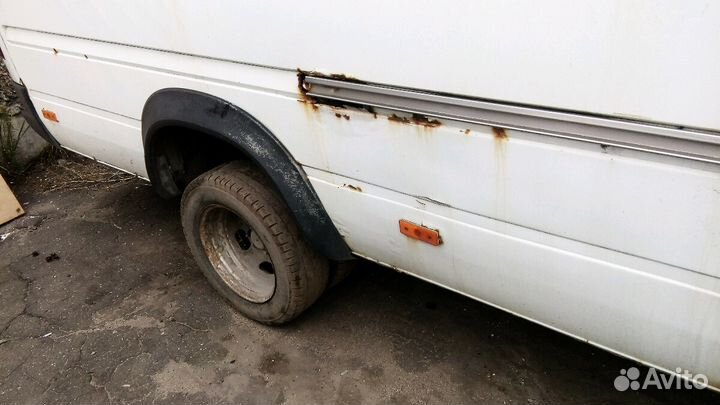 Мерседес Спринтер 2.9