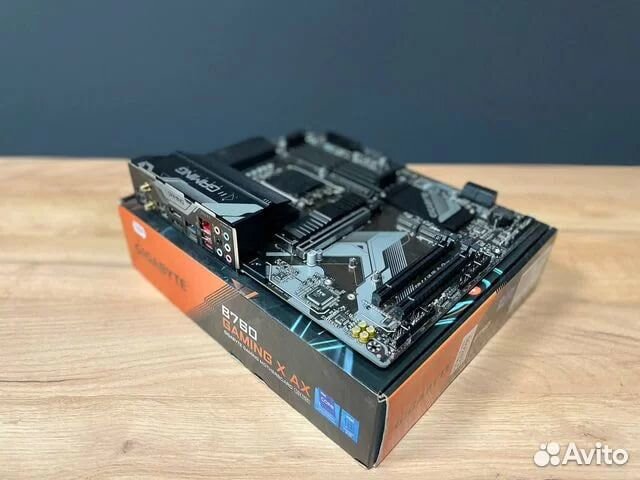 Новая мат.плата Gigabyte B760 Gaming X AX