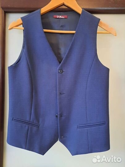 Школьный костюм