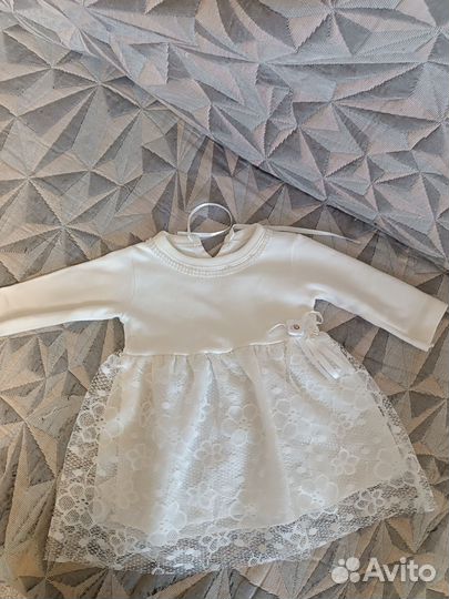 Продам платья для двойни