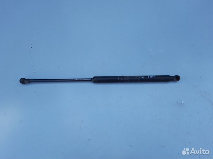 Амортизатор двери багажника Fiat Punto 3