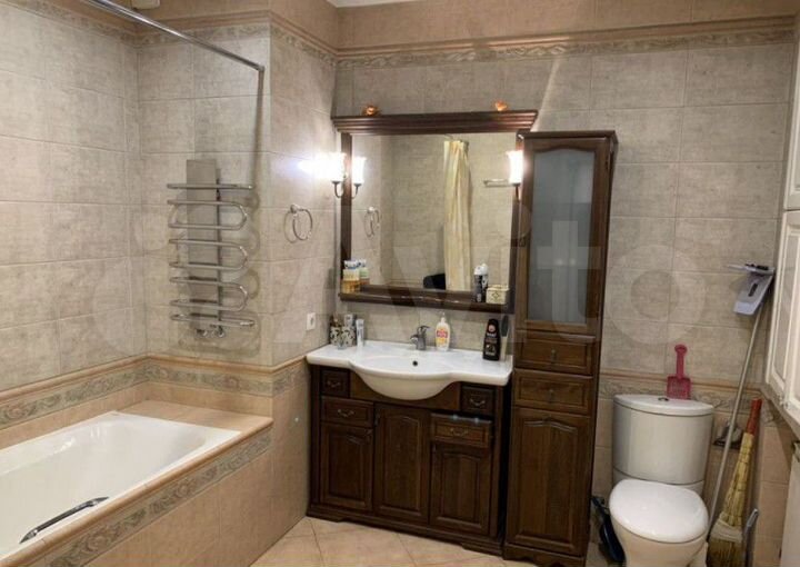 Комната 18 м² в 3-к., 1/9 эт.