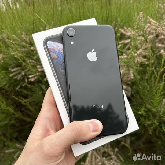iPhone Xr, 64 ГБ