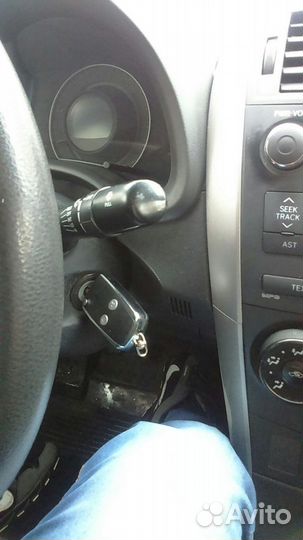 Выкидной ключ Тойота Королла 120