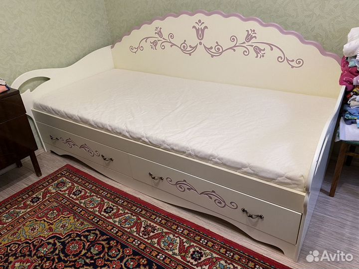 Кровать для девочки