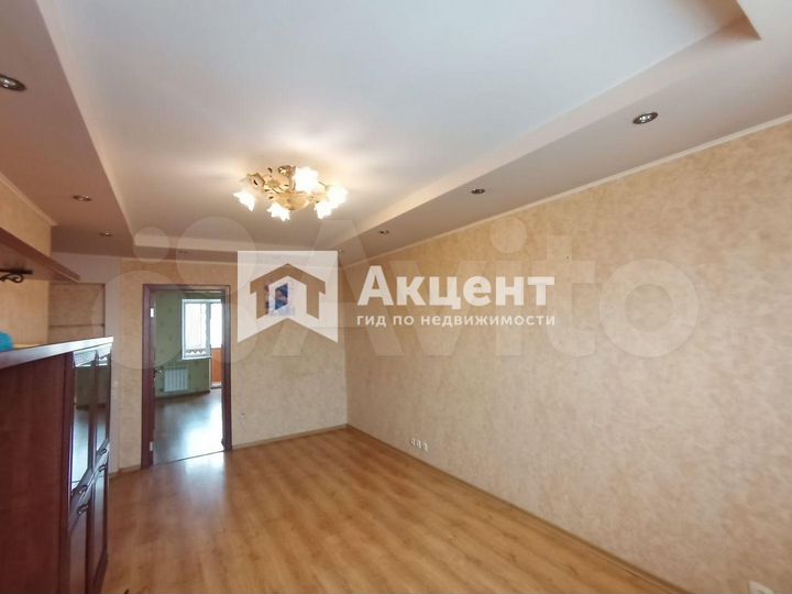 3-к. квартира, 60 м², 6/9 эт.