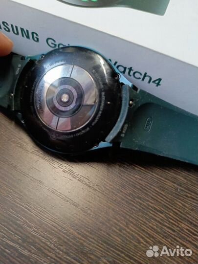 Часы samsung galaxy watch 4