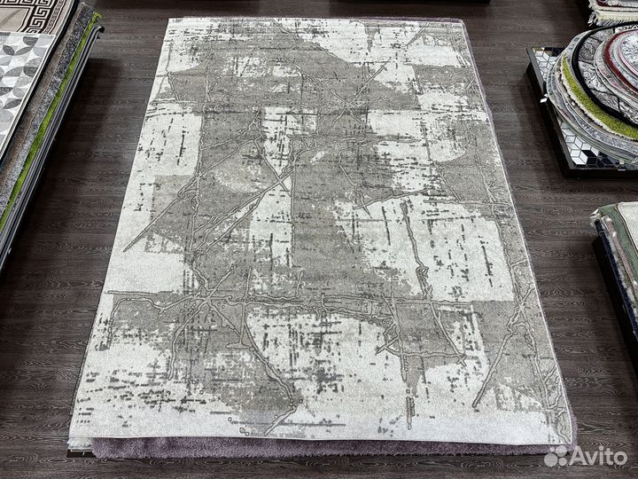 Ковёр новый 3х4м