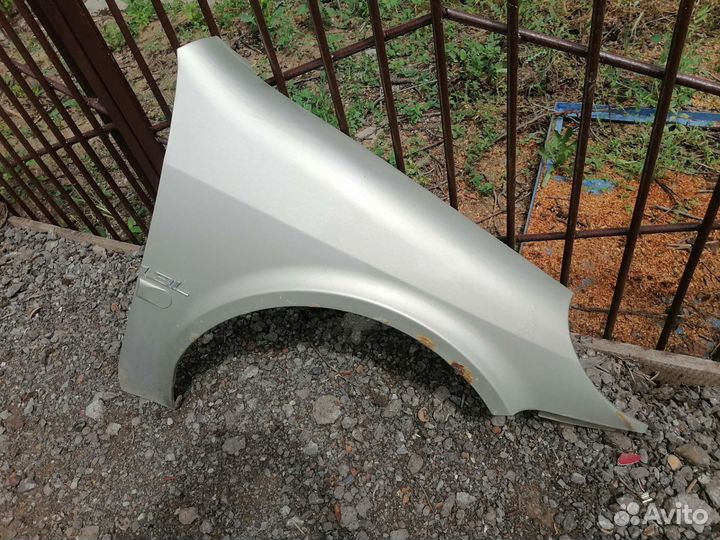 Крыло Лифан бриз