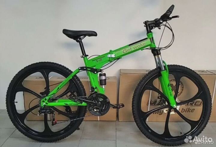 На литых дисках и спицах велосипеды