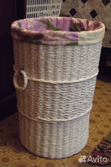 Плету из газетной лозы. Ручная работа