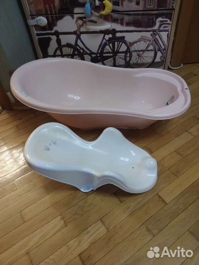 Ванночка для купания с горкой