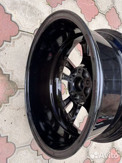 Комплект дисков на тойота R17