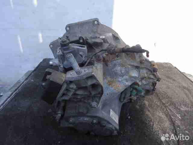 МКПП (механическая коробка переключения передач) F