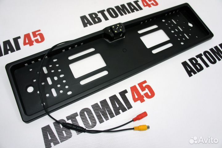 Камера заднего вида в рамке номерного знака