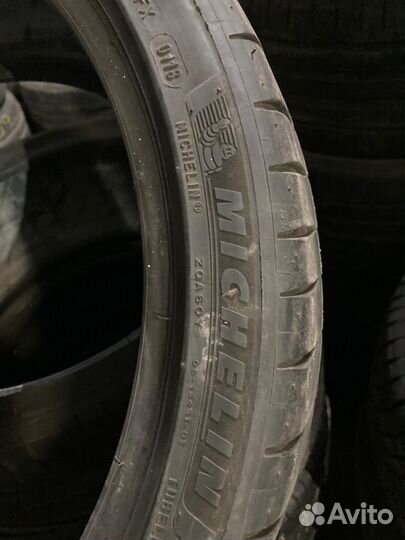 Michelin Pilot Sport 4 255/35 R19