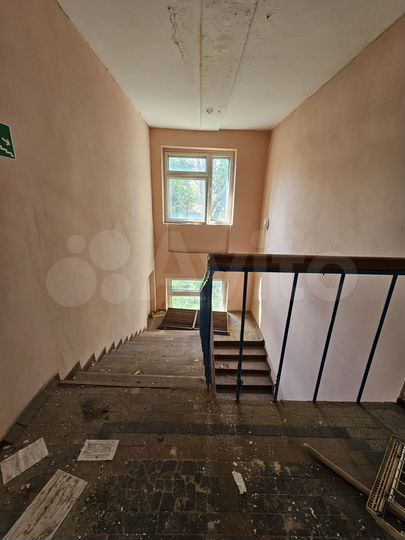 Здание 1200 м2