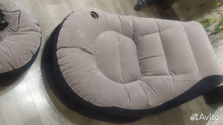 Надувная кушетка 