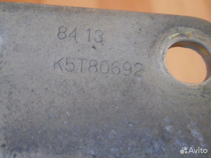 Кронштейн Mitsubishi Legnum (96-02 года) EA1W, EA3