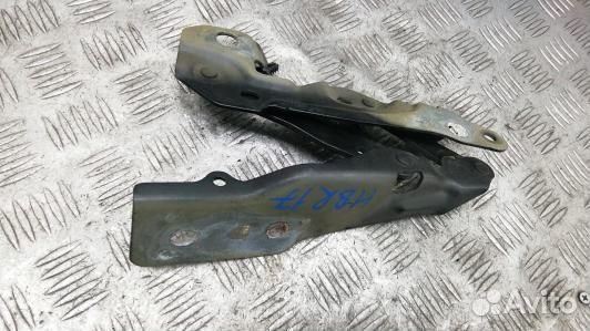 Петля капота dodge caliber (HBR17D502)