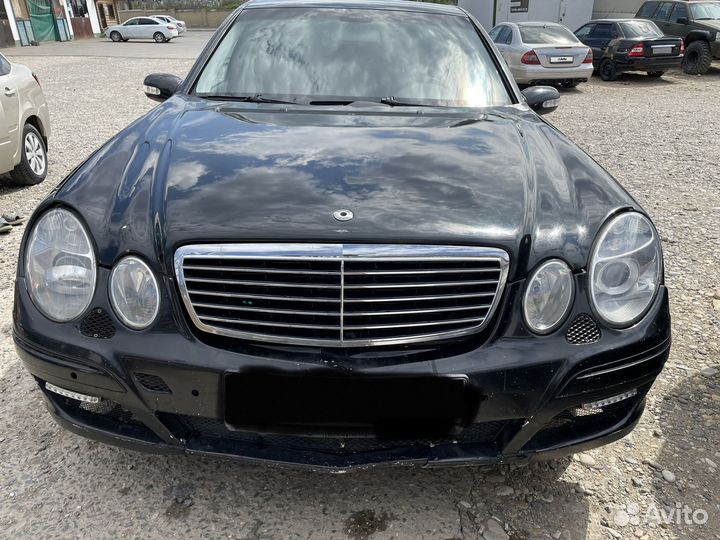 Mercedes-Benz E-класс 3.2 AT, 2004, битый, 250 000 км
