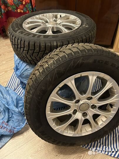 Зимние Шины sailun ice blazer и Диски skad 6j