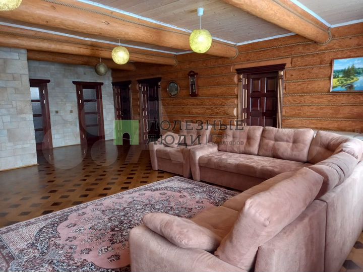 Коттедж 294 м² на участке 22,6 сот.