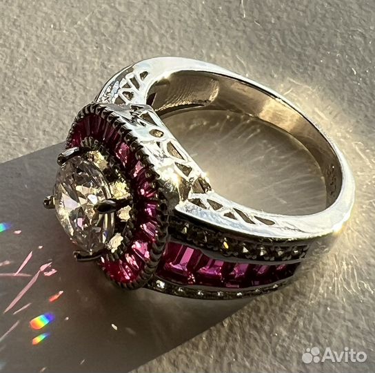 Серебряное кольцо