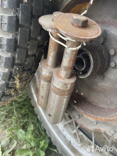 Колеса от мотоцикла днепр