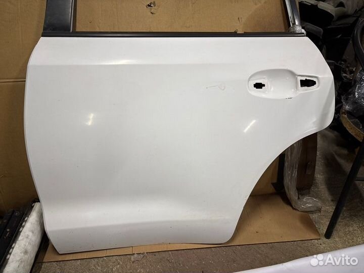 Дверь задняя левая Toyota Land Cruiser 200 2010