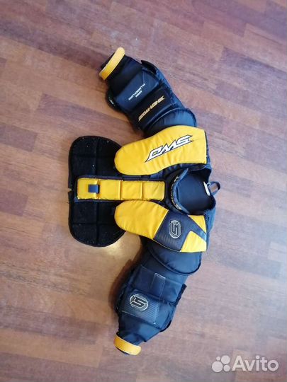 Вратарский нагрудник jr